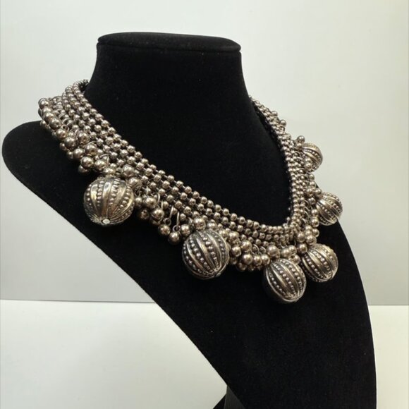Choker Bib Silver Tone Metal Ball Bead Fashion Jewelry 8 in L - Picture 2 of 4